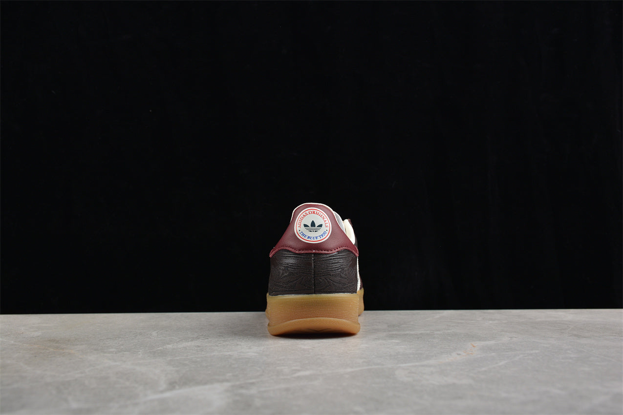 Ad Gazelle Indoor