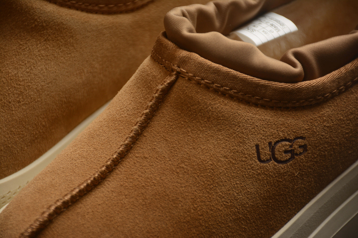 UGG