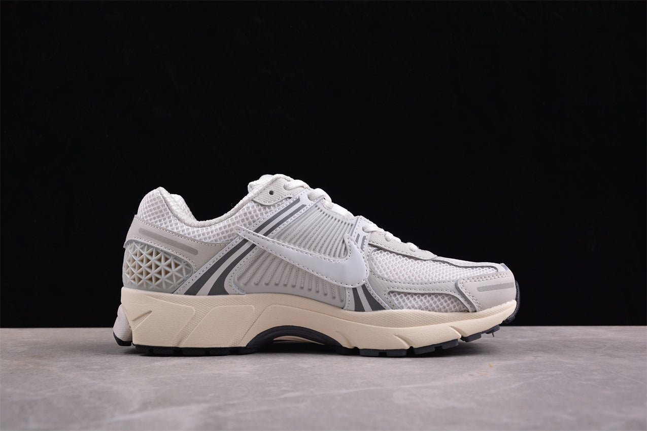 Nike V2K Runtekk – Sneakers
