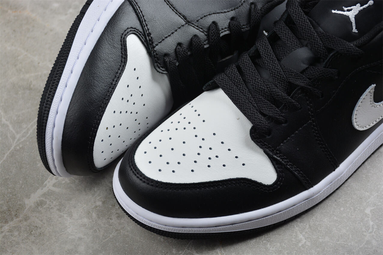 Air Jordan 1 Low “Noir Blanc