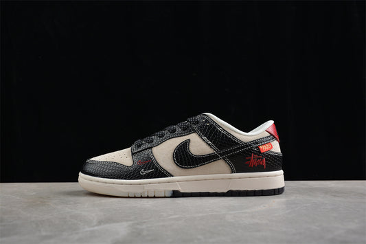 Nike SB Dunk Low