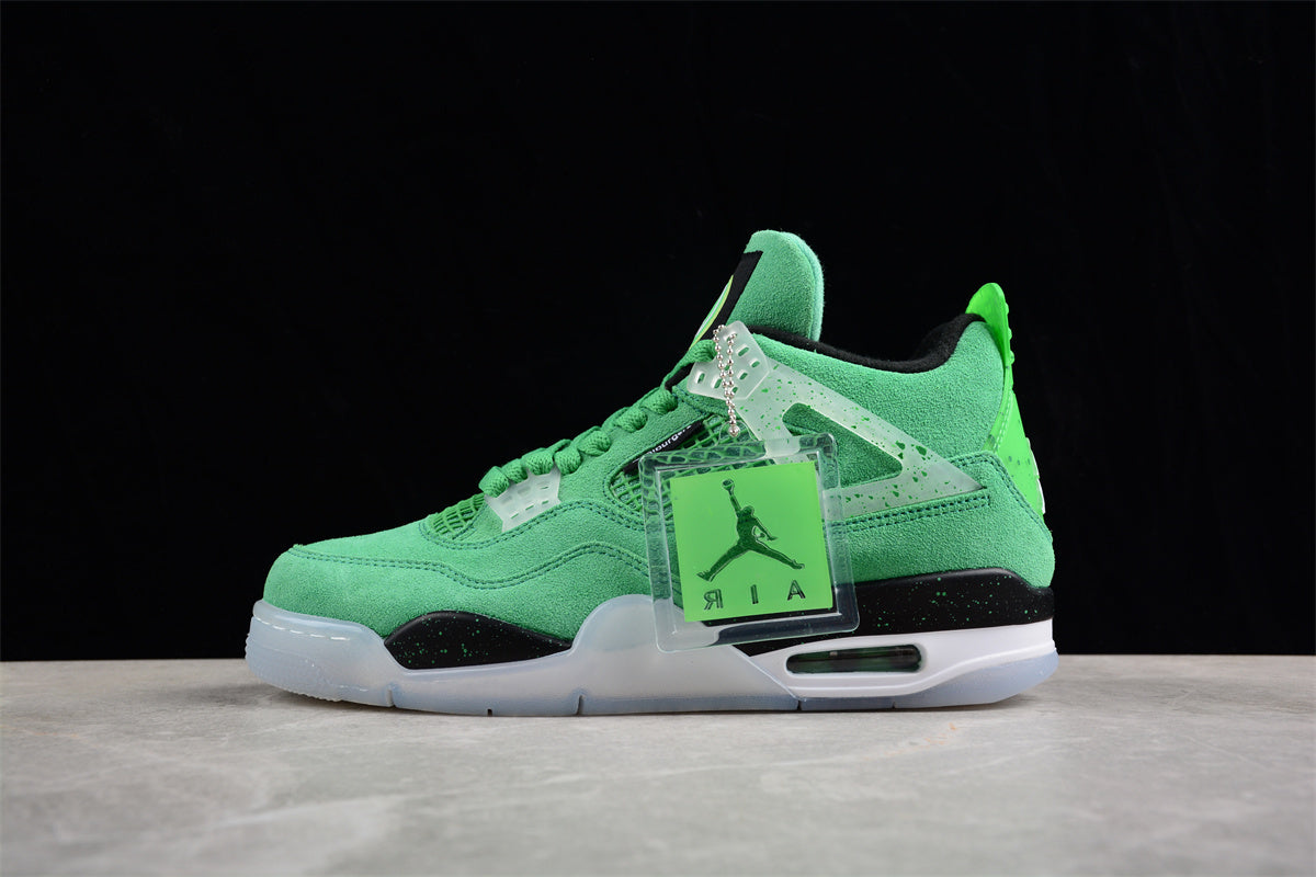 Air Jordan 4 PE