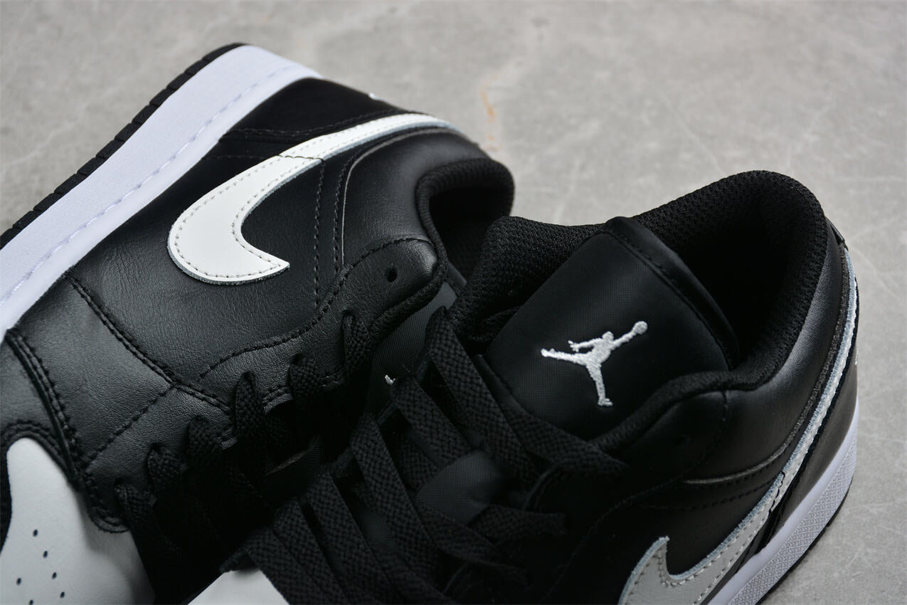Air Jordan 1 Low “Noir Blanc