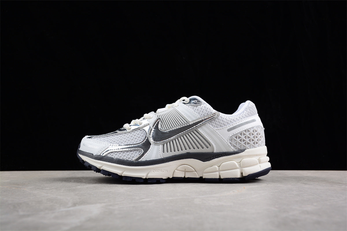 Nike Zoom Vomero 5 SP – Sneakers