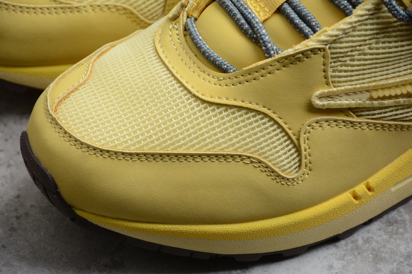 Travis Scott x Nike Air Max 1