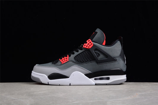 La R38 Air Jordan 4