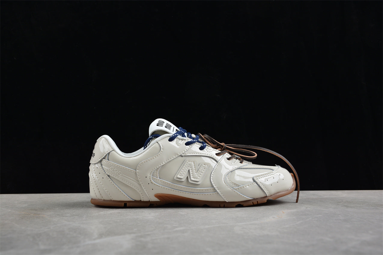 New Balance 530 x Miu Miu – Sneakers Retro Luxury