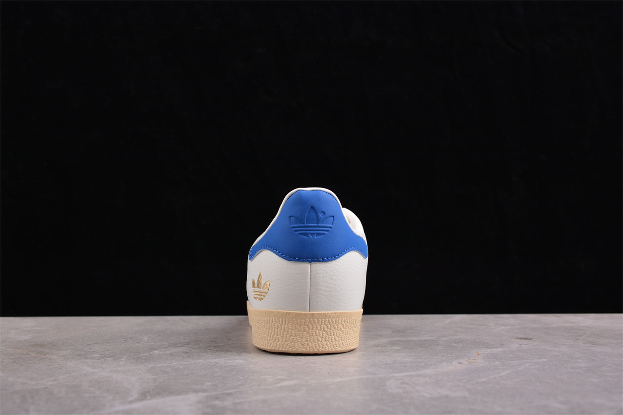Ad Gazelle Indoor