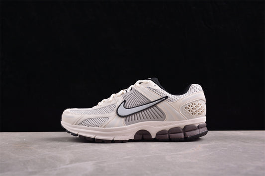 Nike Zoom Vomero 5 SP – Sneakers