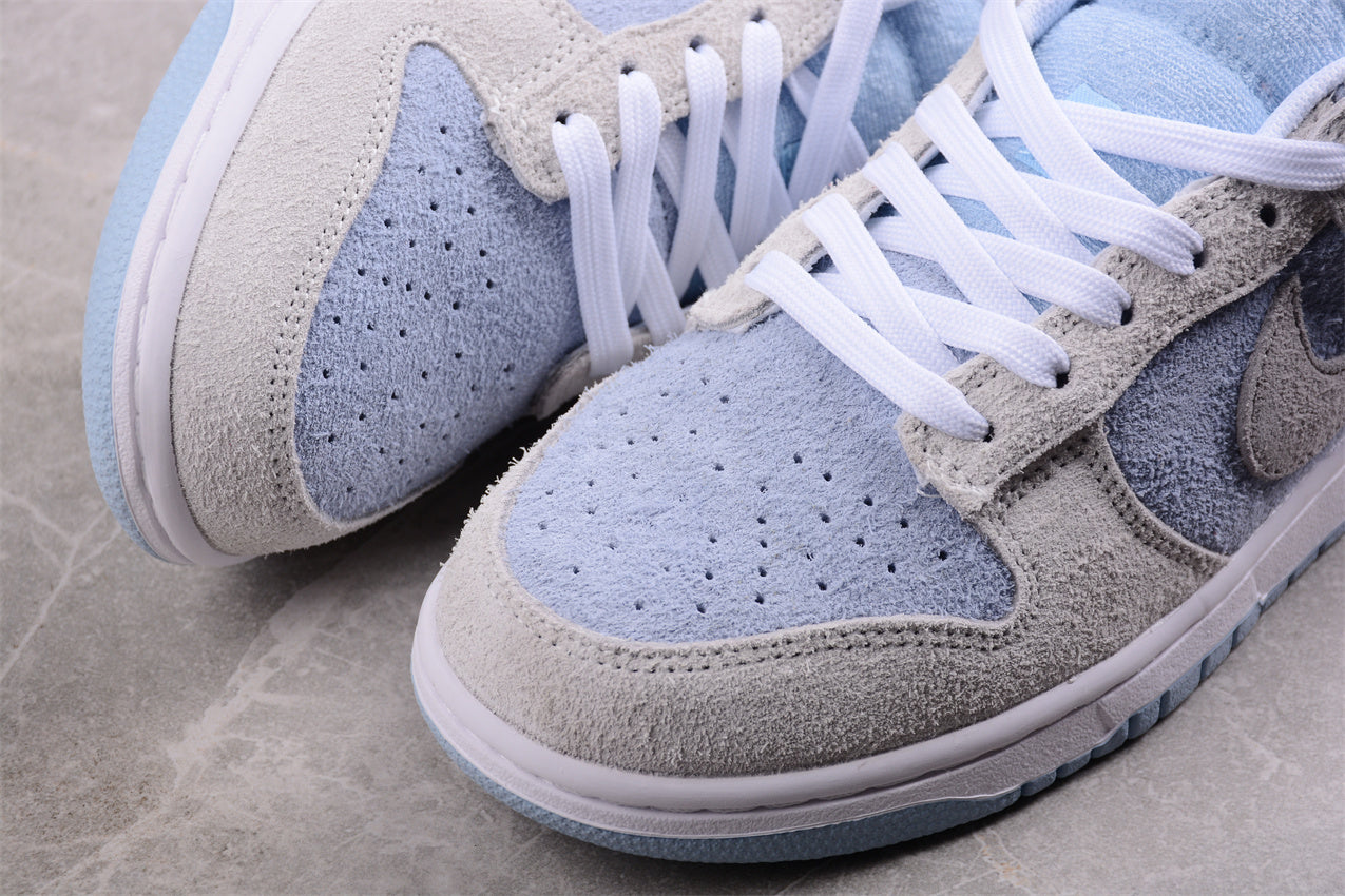 Nike Dunk Low “Frozen 2.0” SB