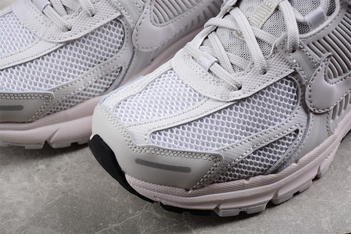 Nike Zoom Vomero 5 SP – Sneakers