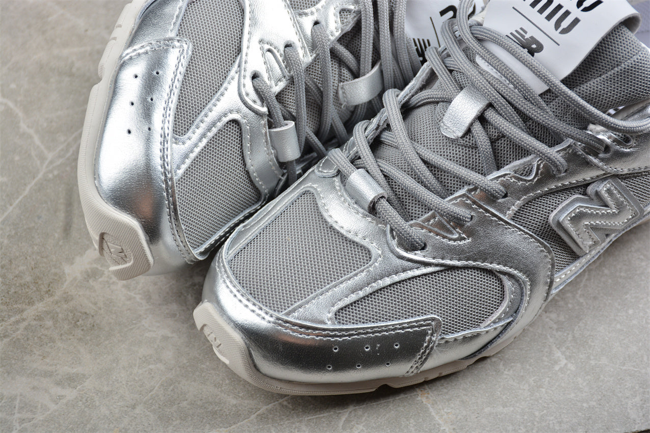 New Balance 530 x Miu Miu – Sneakers