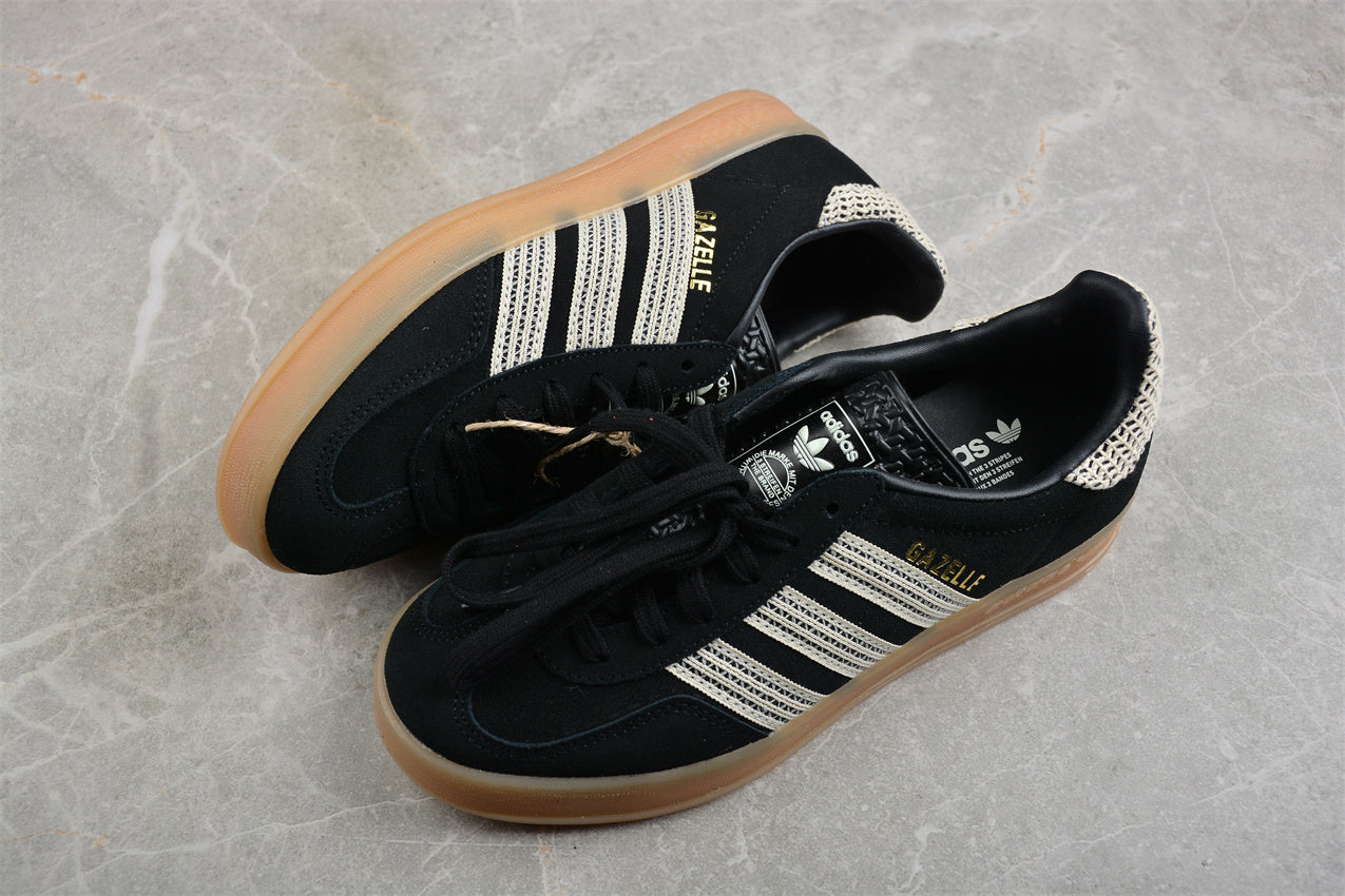 Ad Gazelle Indoor