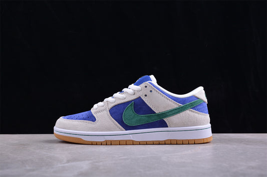 Nike SB Dunk Low