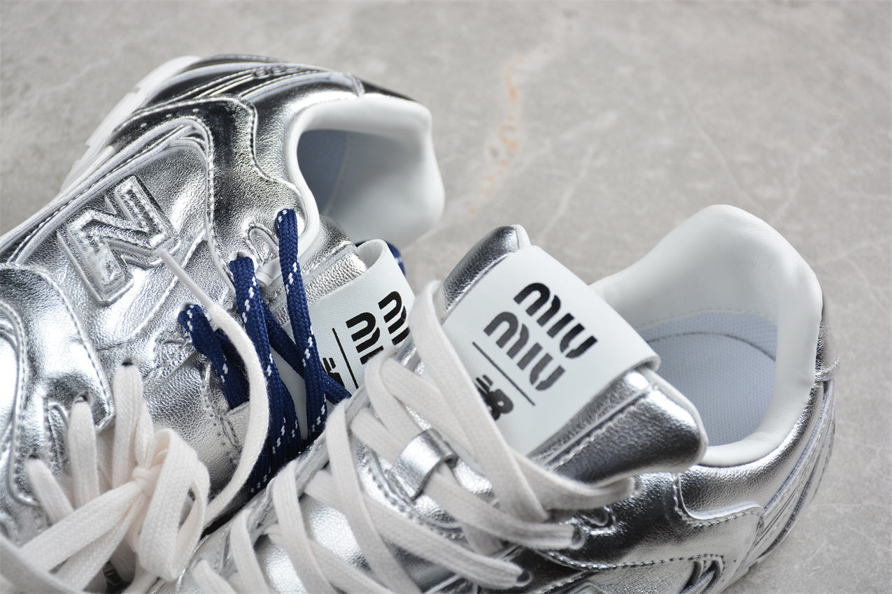 New Balance 530 x Miu Miu – Sneakers Retro Luxury