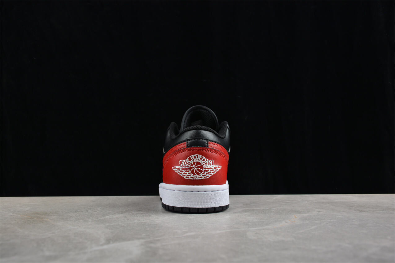 Air Jordan 1 Low “Noir Rouge