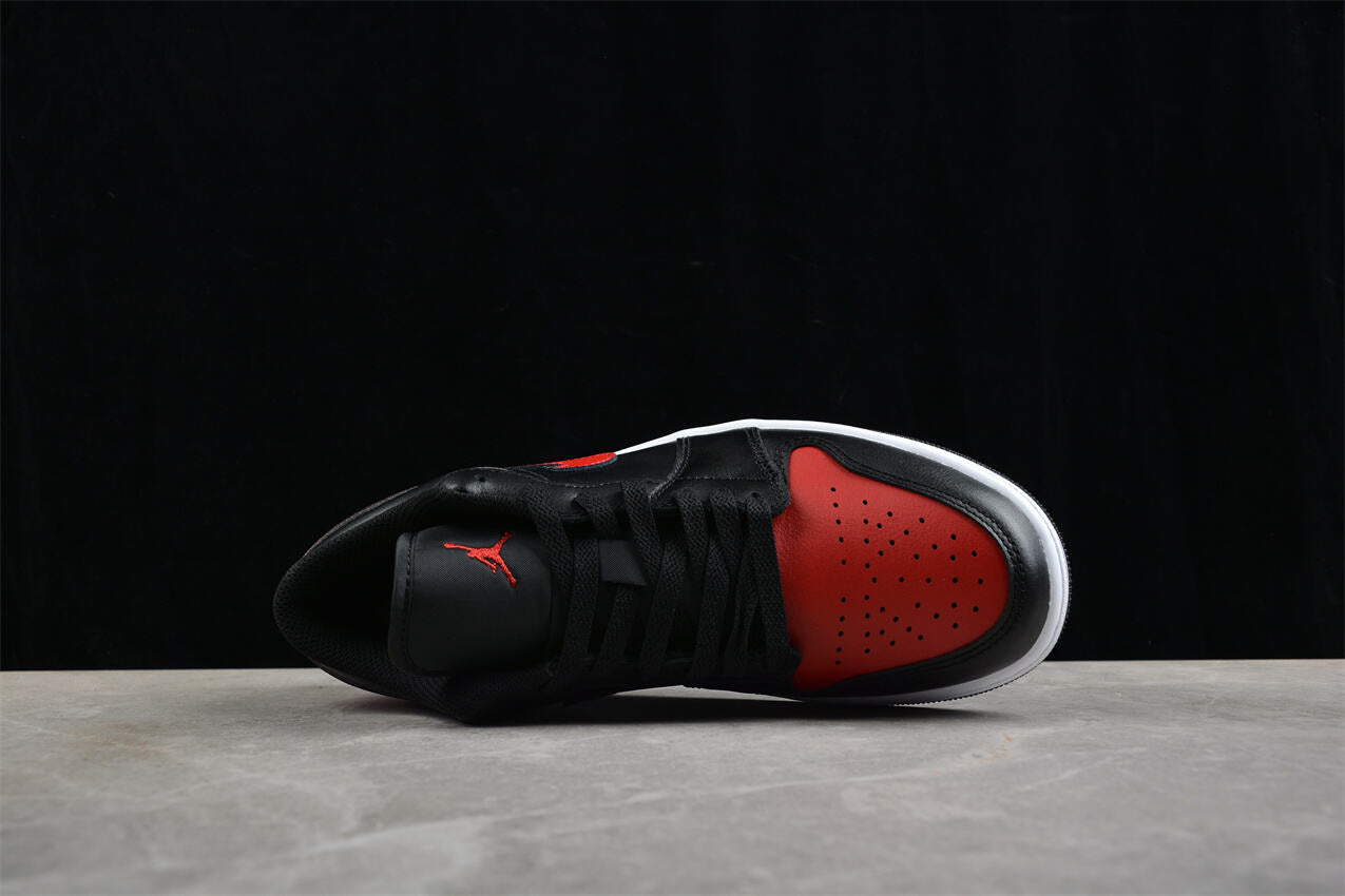 Air Jordan 1 Low “Noir Rouge