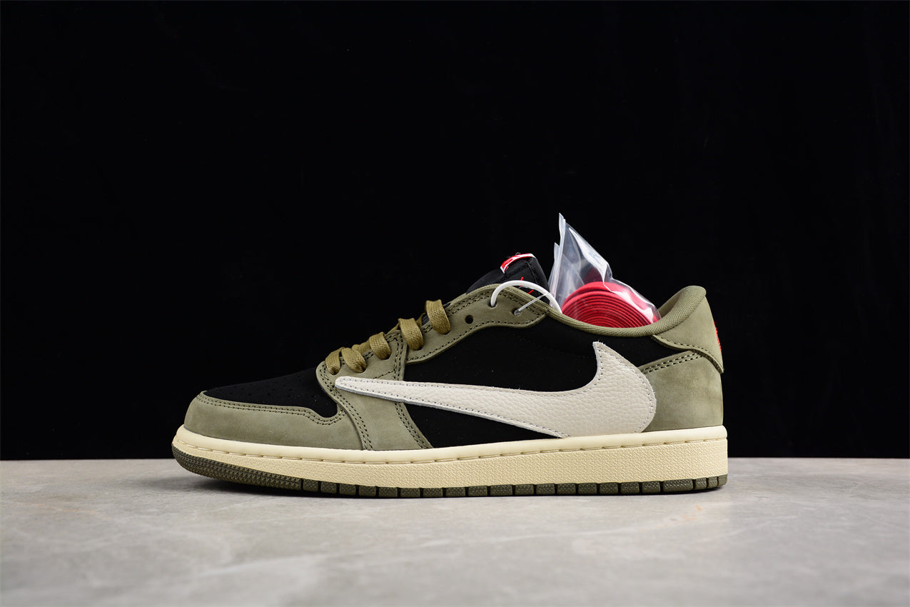 Travis Scott x Air Jordan 1