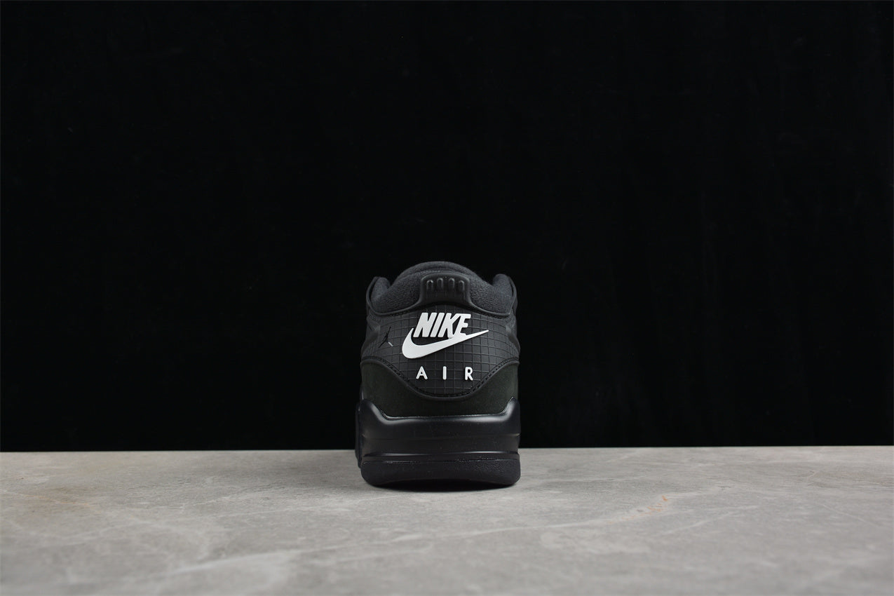 Air Jordan 4 “Remastered” – Suede Noir