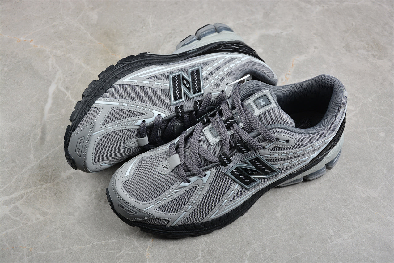 1906 Series – Chaussure Rétro