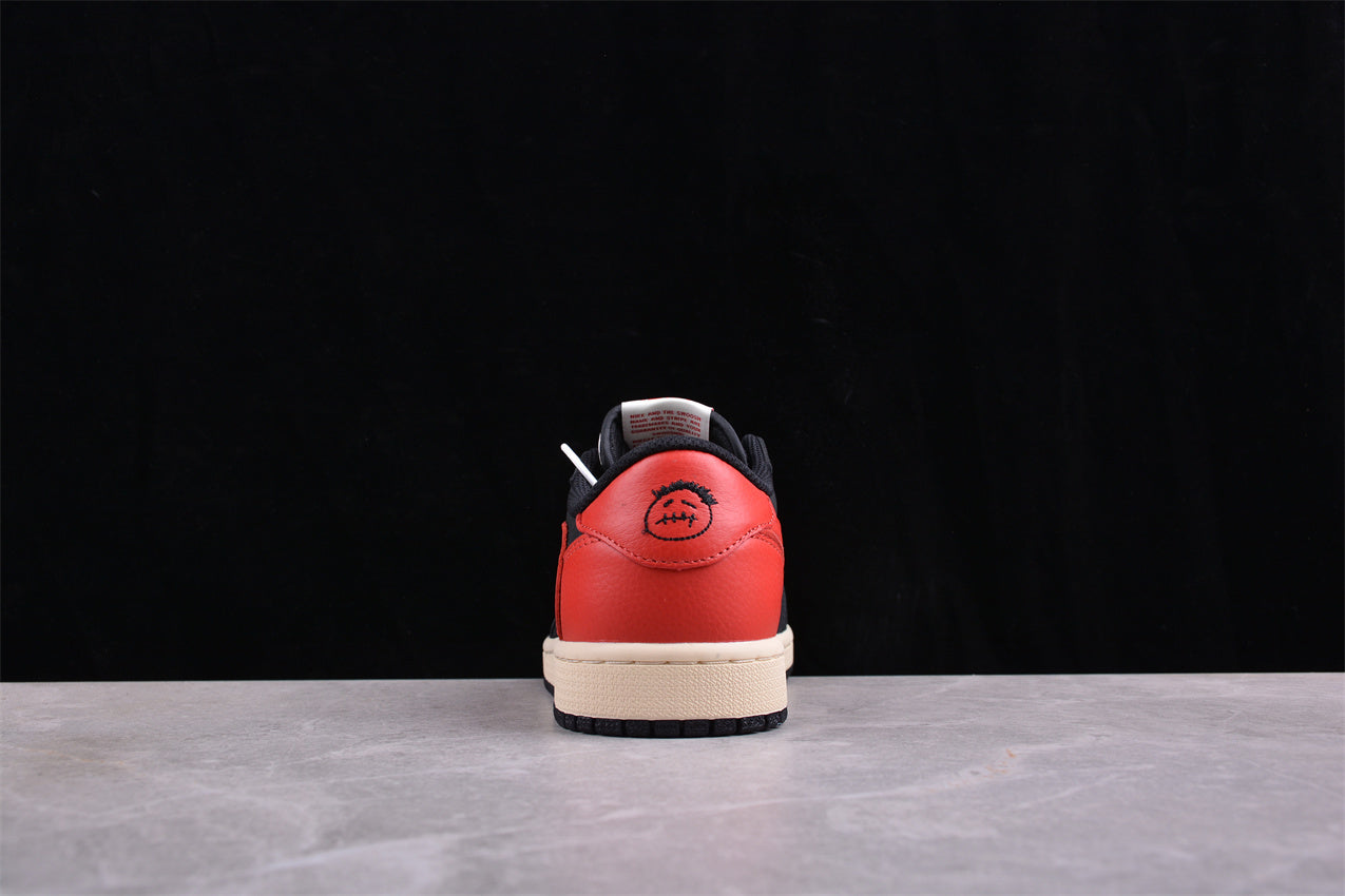 Travis Scott x Air Jordan 1 Low OG – Rouge Noir