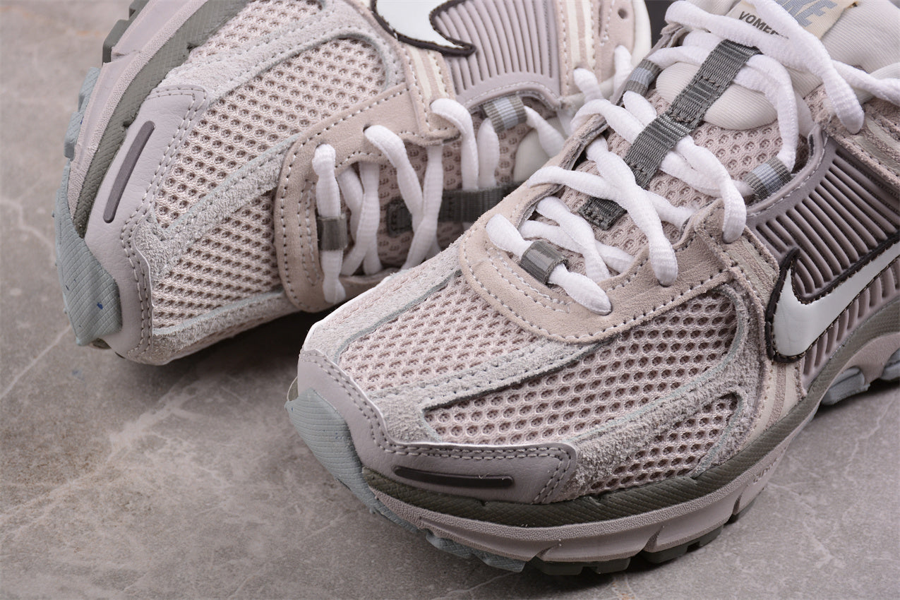 Nike Zoom Vomero 5 NBHD – Sneakers