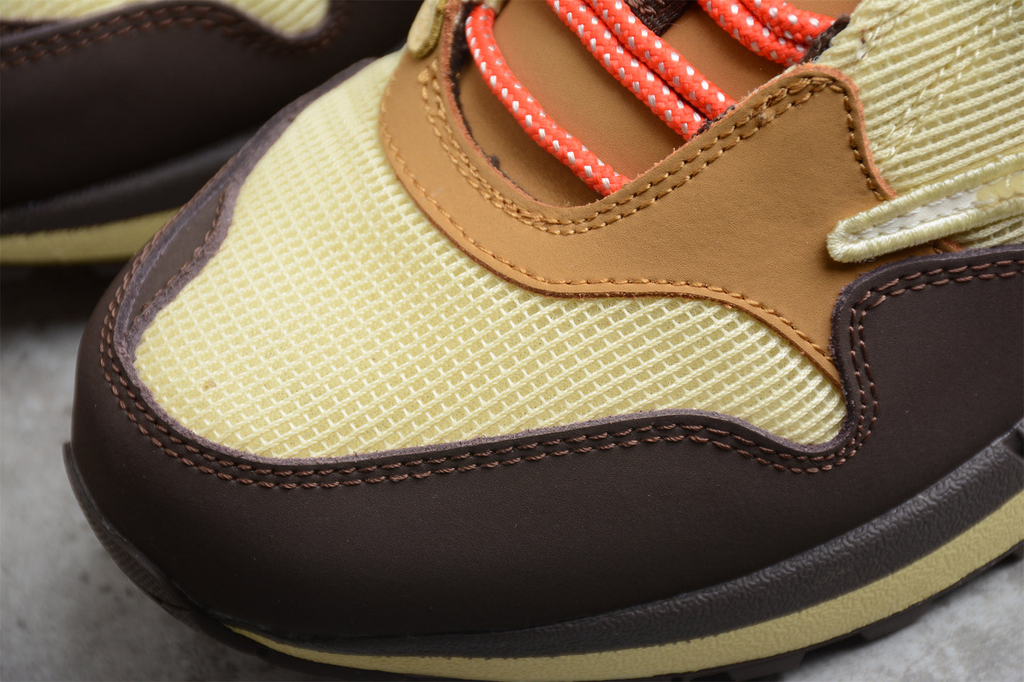 Travis Scott x Nike Air Max 1