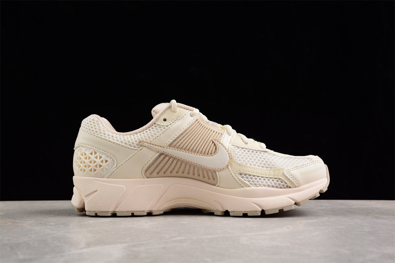 Nike Zoom Vomero 5 SP – Sneakers